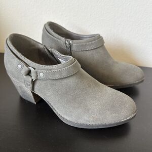 ROCKET DOG Grey Booties Womens 8.5 Faux Suede Ankle Booties Boots